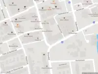 Ambulance met gepaste spoed naar de Dorpsdijk in Rhoon