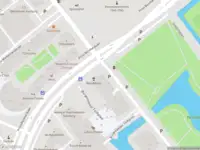 Ambulance met grote spoed naar de Noteboompark in Voorburg