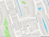 Ambulance met gepaste spoed naar de Willem de Zwijgerstraat in Langerak