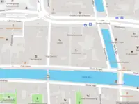 Politie met grote spoed naar de Marktsteeg in Leiden vanwege ongeval met letsel