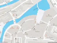 Ambulance met grote spoed naar de Noordpassage in Spijkenisse