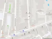 Ambulance met gepaste spoed naar de Gouvernestraat in Rotterdam