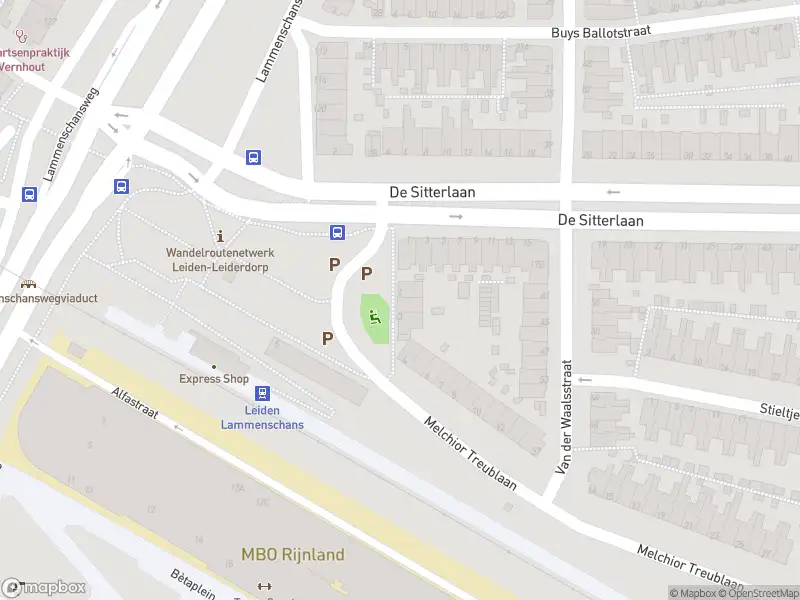 Ambulance met gepaste spoed naar de Kamerlingh Onnesplein in Leiden