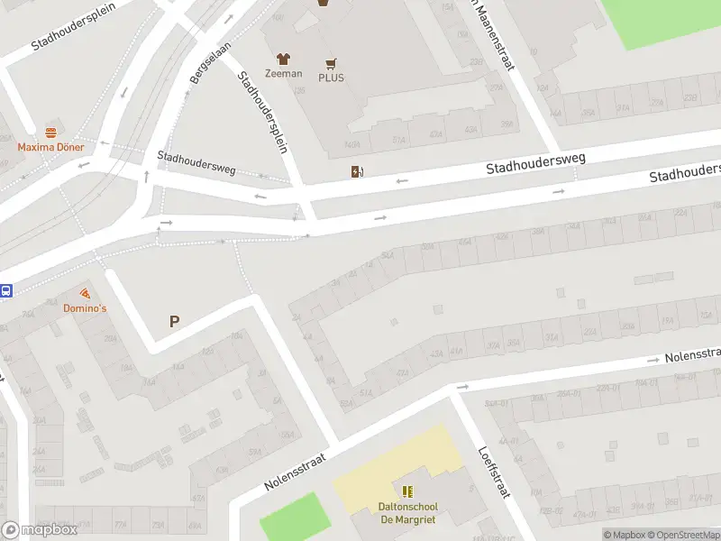 Ambulance met gepaste spoed naar de Stadhoudersplein in Rotterdam