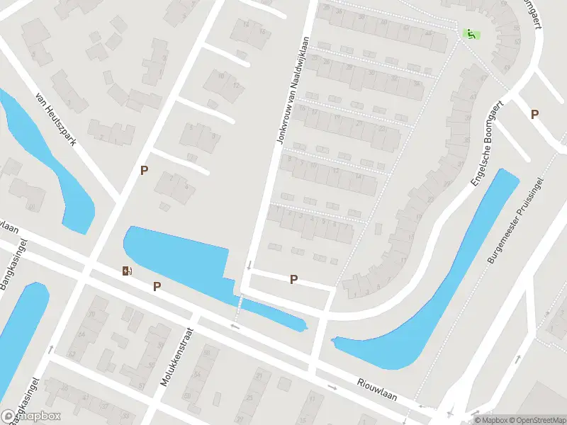 Ambulance met grote spoed naar de Jonkvrouw van Naaldwijklaan in Vlaardingen