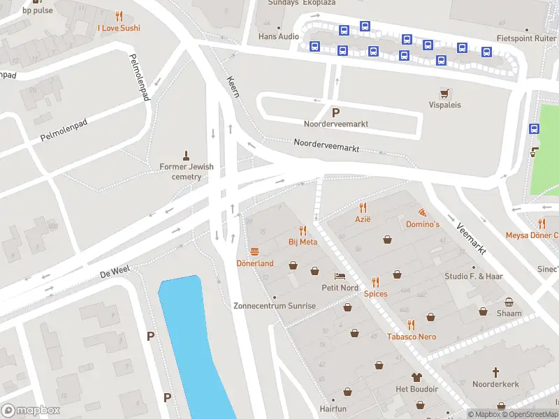 Ambulance naar de Noorderveemarkt in Hoorn