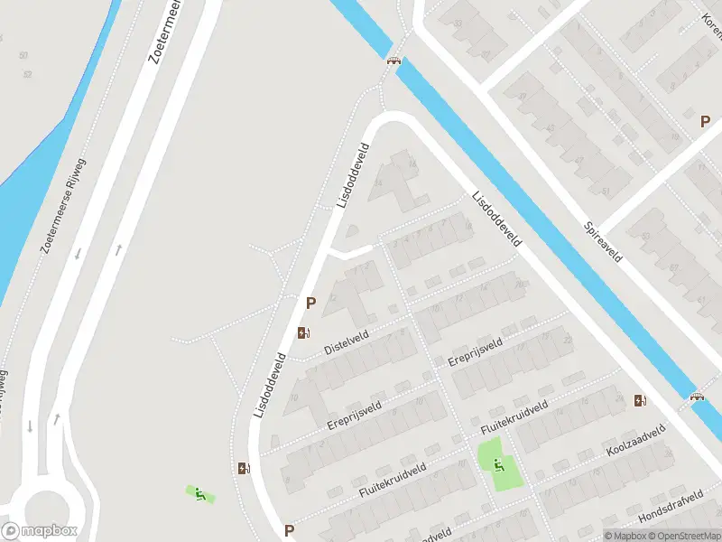 Ambulance met grote spoed naar de Boterbloemveld in 's-Gravenhage