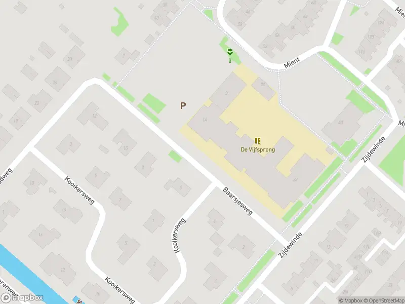 Brandweer met gepaste spoed naar de Baarsjesweg in Vijfhuizen vanwege waarnemen gaslucht