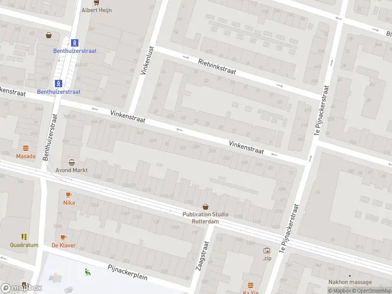 Ambulance met gepaste spoed naar de Vinkenstraat in Rotterdam