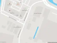 Ambulance met gepaste spoed naar de Willem Beukelszstraat in Oud-Beijerland