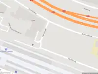 Ambulance met gepaste spoed naar de Parallelweg in Schiedam