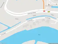 Ambulance met gepaste spoed naar de Pruimendijk in Ridderkerk