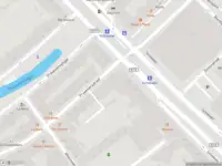 Ambulance met grote spoed naar de Proveniersstraat in Rotterdam