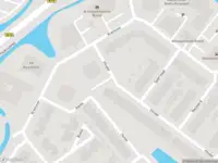 Ambulance met gepaste spoed naar de Hinder in Brielle