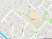 Brandweer met gepaste spoed naar de Baarsjesweg in Vijfhuizen vanwege waarnemen gaslucht