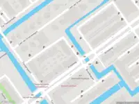 Ambulance met grote spoed naar de Schietglas in Delft