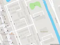 Ambulance met gepaste spoed naar de Albertine Agneslaan in Vlaardingen