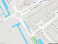 Ambulance met grote spoed naar de Hoekpolderweg in Rijswijk