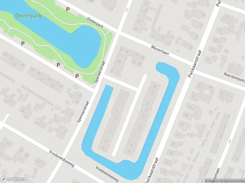 Ambulance met grote spoed naar de Buizerdstraat in Assen