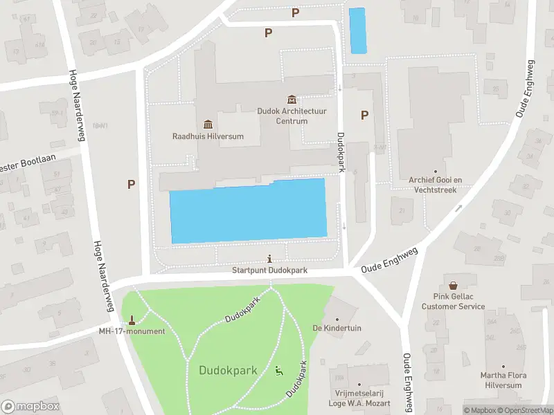 Brandweer met gepaste spoed naar de Dudokpark in Hilversum