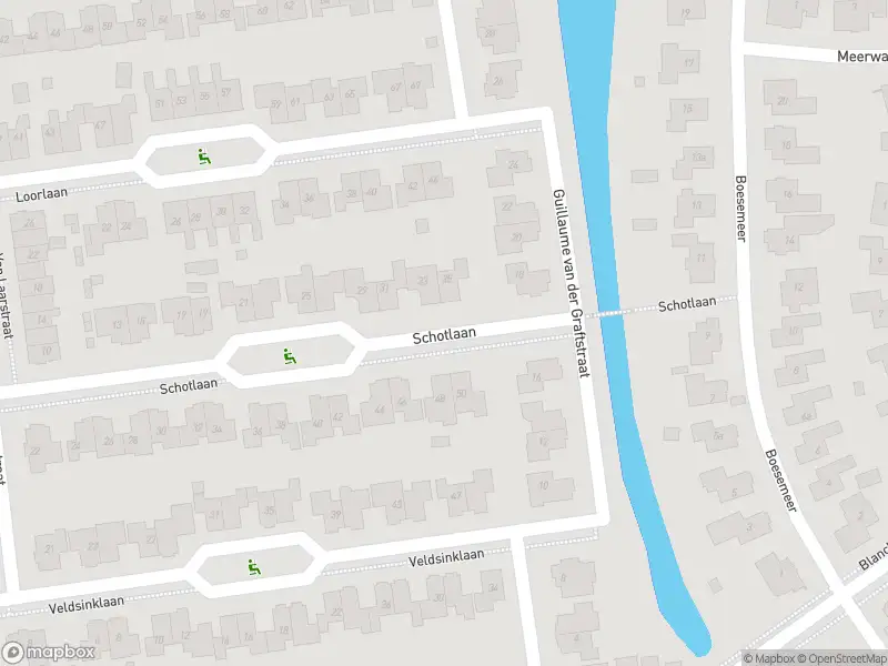 Politie naar de Van Kouwenborchstraat in Hardenberg vanwege aanrijding met letsel