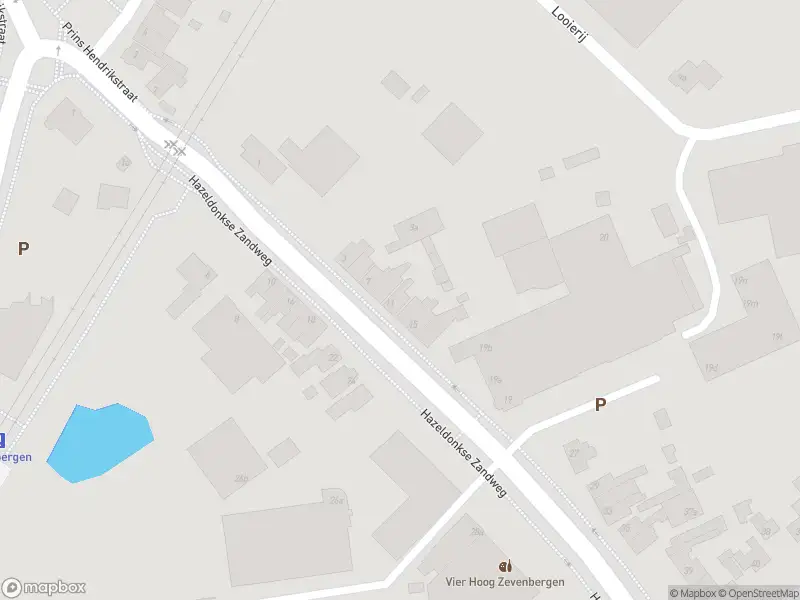 Politie met gepaste spoed naar de Hazeldonkse Zandweg in Zevenbergen