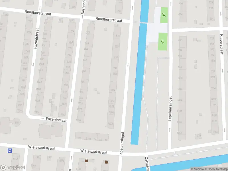 Ambulance met grote spoed naar de Lepelaarsingel in Rotterdam