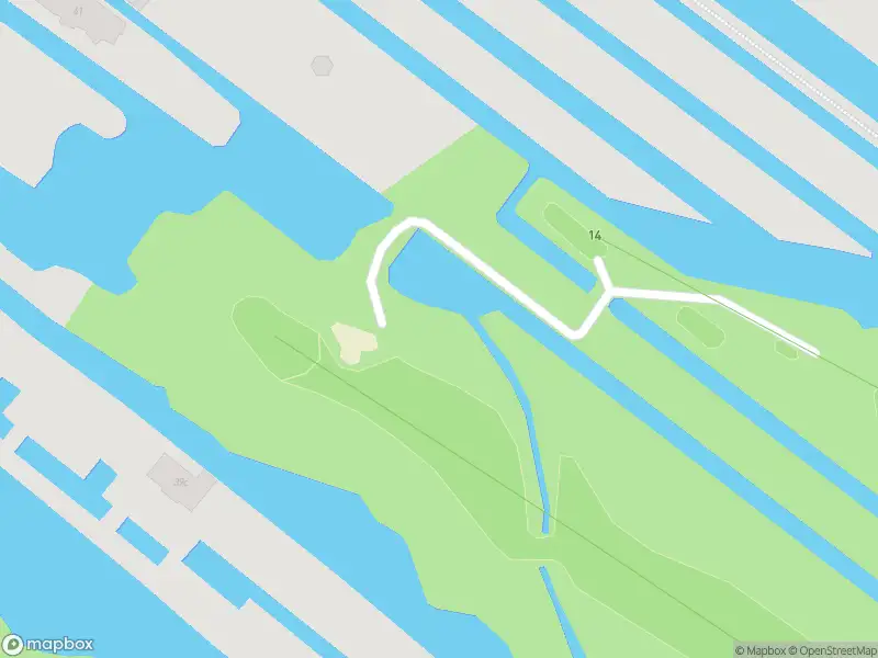 Ambulance met grote spoed naar de 's-Gravenweg in Nieuwerkerk aan den IJssel