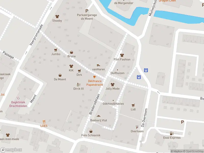 Ambulance met gepaste spoed naar de Brederodelaan in Papendrecht