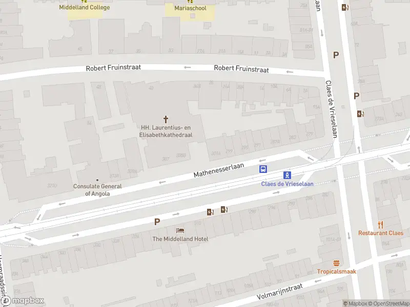 Ambulance met grote spoed naar de Mathenesserlaan in Rotterdam