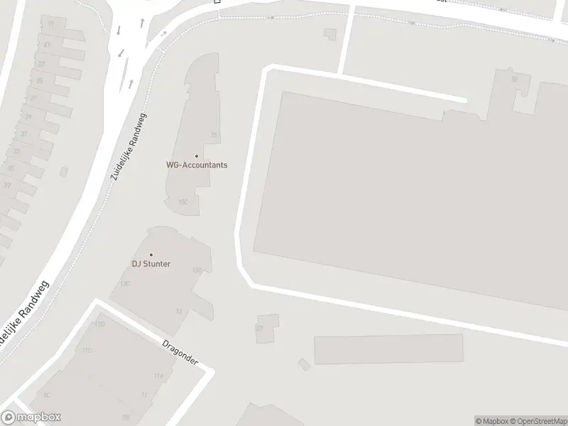 Brandweer en politie met grote spoed naar de Zandbergstraat in Valkenswaard vanwege middelgrote brand