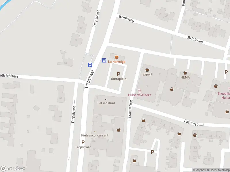 Ambulance met grote spoed naar de Omtaplein in Wieringerwerf