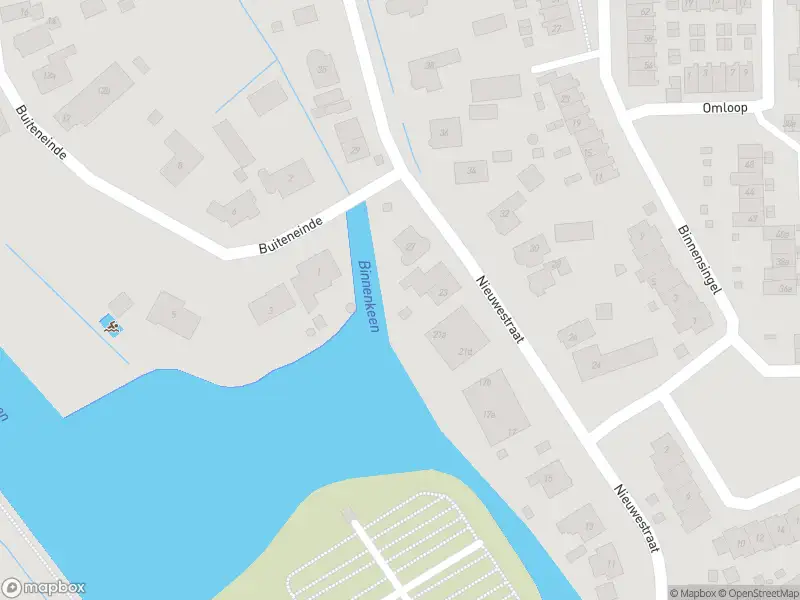 Ambulance met gepaste spoed naar de Nieuwestraat in Strijen