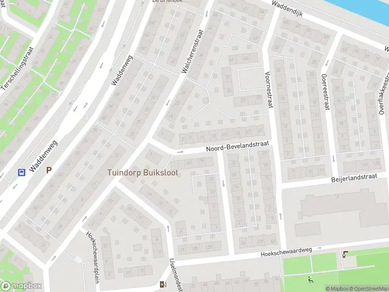 Ambulance met grote spoed naar de Terschellingstraat in Amsterdam