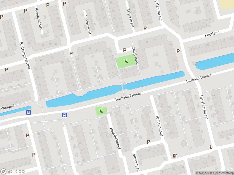 Ambulance met grote spoed naar de Meerkoetlaan in Delft