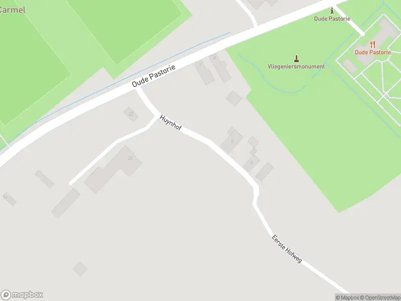 Brandweer met gepaste spoed naar de Huynhof in Beek