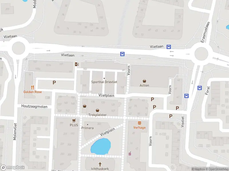 Ambulance met grote spoed naar de Vlietplein in Ridderkerk