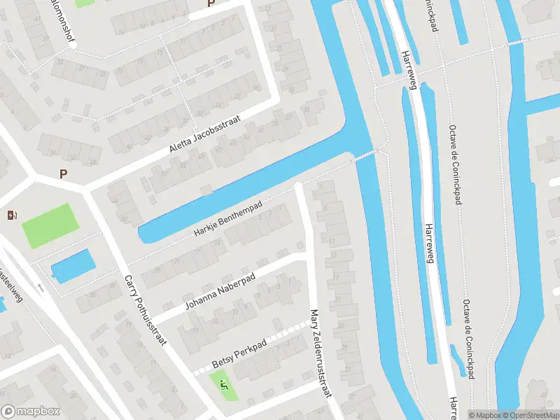 Ambulance naar de Harkje Benthempad in Schiedam