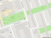 Ambulance met grote spoed naar de Hertingenstraat in Amsterdam