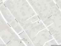 Ambulance met grote spoed naar de Voorstraat in Asperen vanwege reanimatie