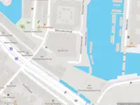 Ambulance met grote spoed naar de Ketelmakerstraat in Amsterdam