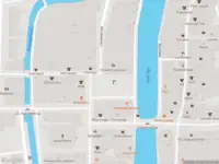 Ambulance met gepaste spoed naar de Rijnplein in Alphen aan den Rijn