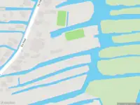 Brandweer met gepaste spoed naar de De Haal in Oostzaan