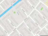 Ambulance met grote spoed naar de Kromme Driemaad in Velserbroek