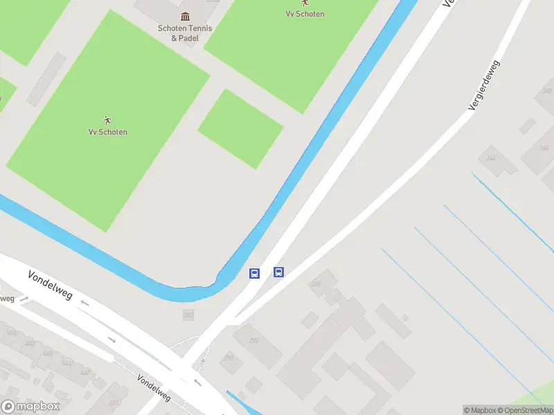 Ambulance met gepaste spoed naar de Gijsbrecht van Aemstelstraat in Haarlem