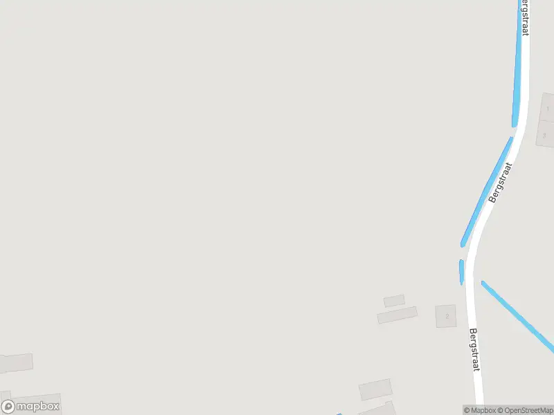 Brandweer met grote spoed naar de Rijksweg in Reek vanwege middelgrote brand