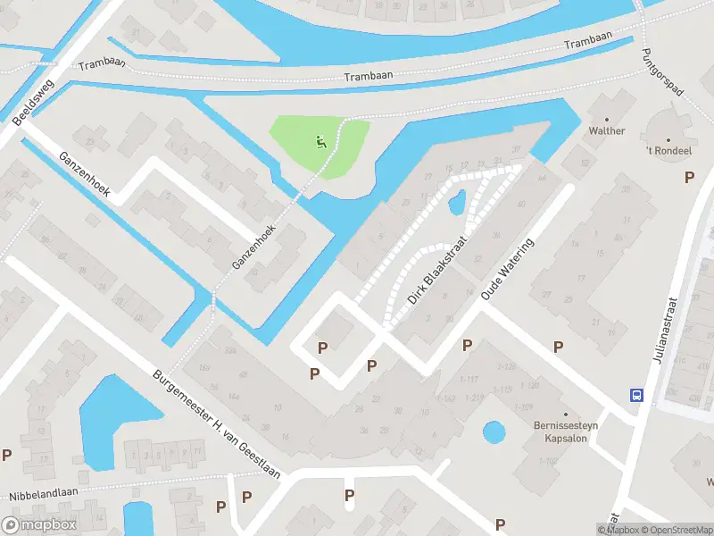 Ambulance met gepaste spoed naar de Dirk Blaakstraat in Zuidland