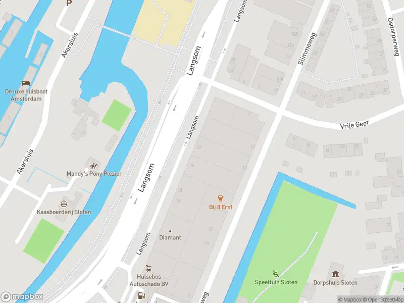 Ambulance met grote spoed naar de Langsom in Amsterdam