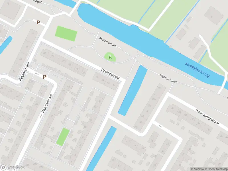 Ambulance met grote spoed naar de Gruttostraat in Alblasserdam