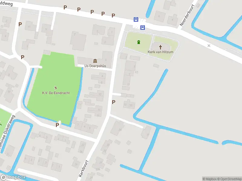 Brandweer met grote spoed naar de Kerkbuurt in Hitzum vanwege gebouwbrand